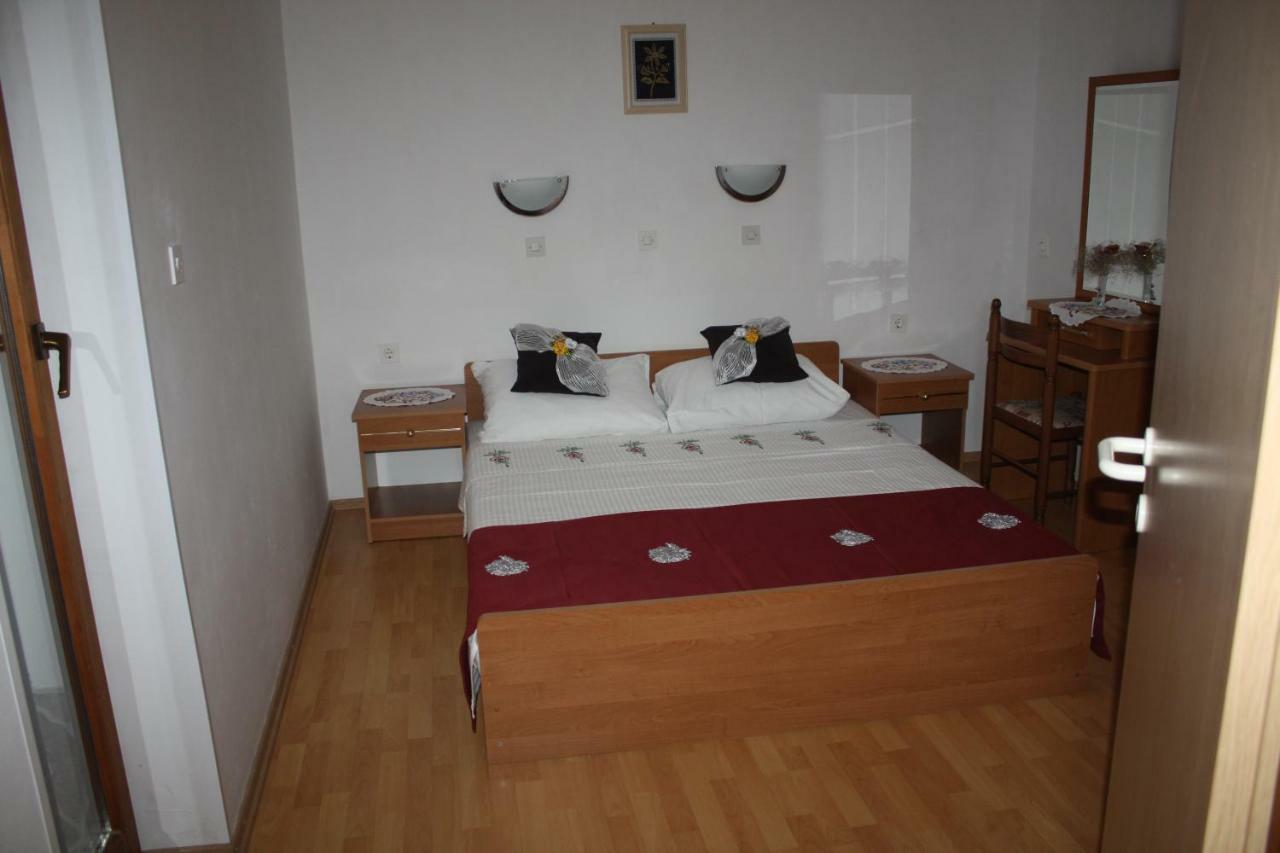 Toni I Kristina Apartment Baska  Exterior photo